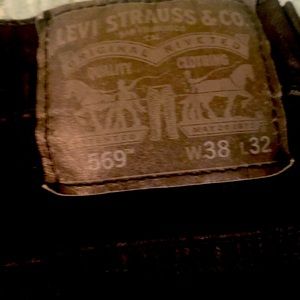 Levi’s 569 relaxed stone washed jeans gently used.